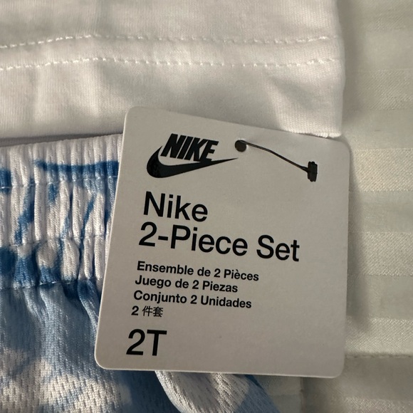 Nike White and Light Blue Kids Set - Picture 5 of 7